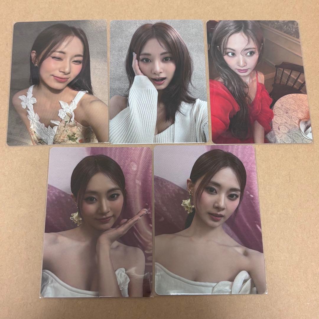 TWICE ツウィ　TZUYU aboutzu ONCE JAPAN