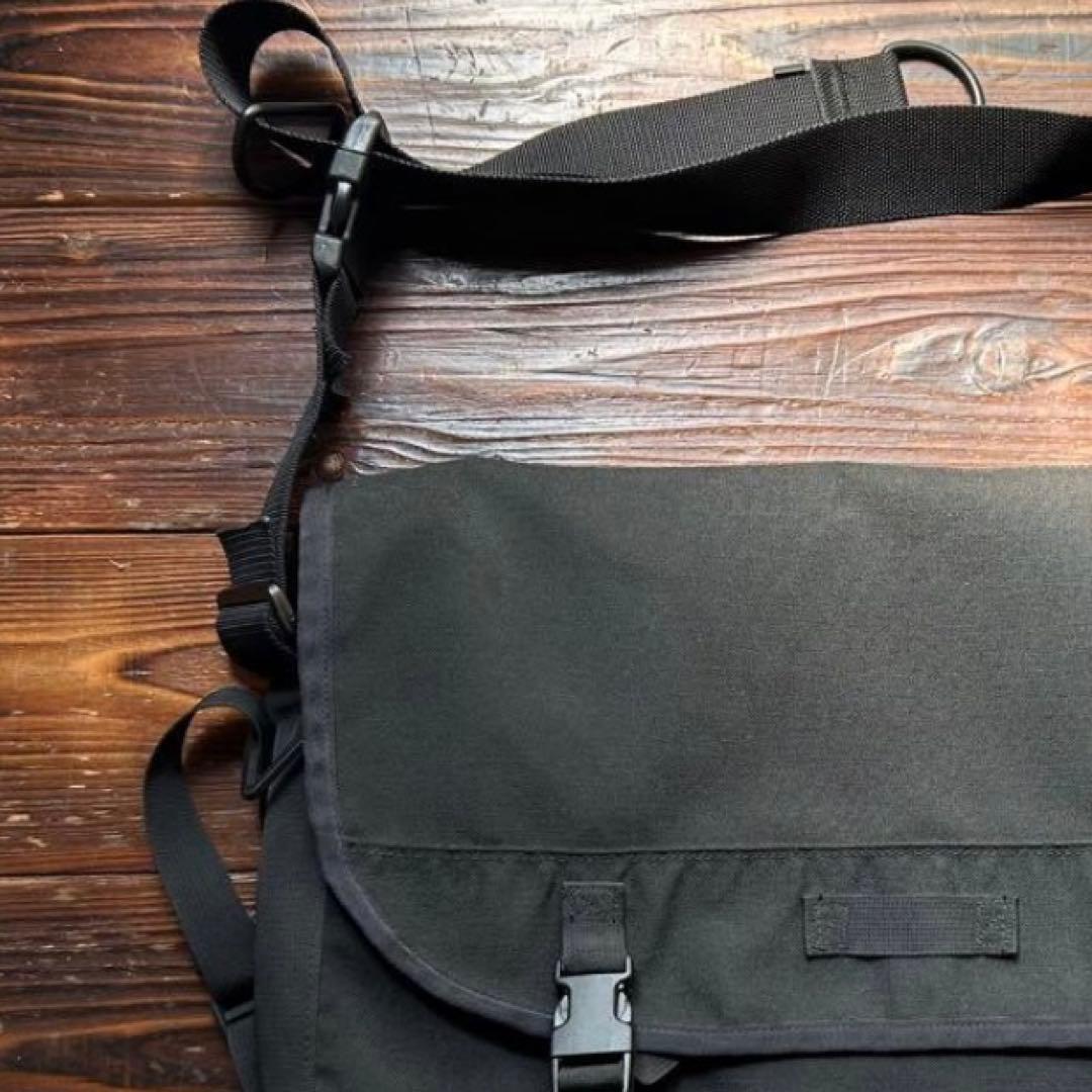 d*m様 PAC DESIGNS パックデザイン メッセンジャーバッグ カナダ製 MADE IN CANADA PAC DESIGNS MESSENGER BAG – KNEW STORE