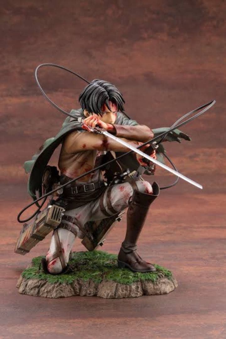 コトブキヤ ARTFX J リヴァイ Fortitude ver. フィギュア Amazon.com: Kotobukiya Attack on Titan: Levi (Fortitude Version