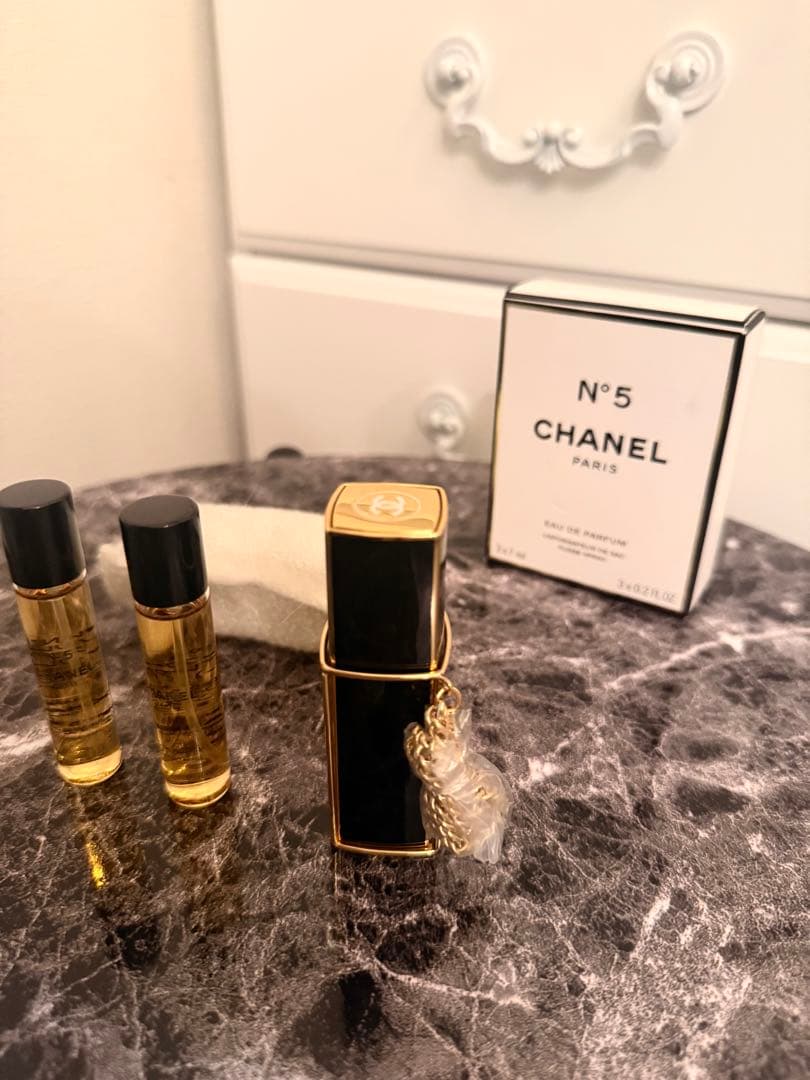 【新品未使用】シャネル N゜5 オードゥ パルファム パース スプレイ コメット CHANEL（CHANEL） シャネル N°5 オードゥ パルファム パース