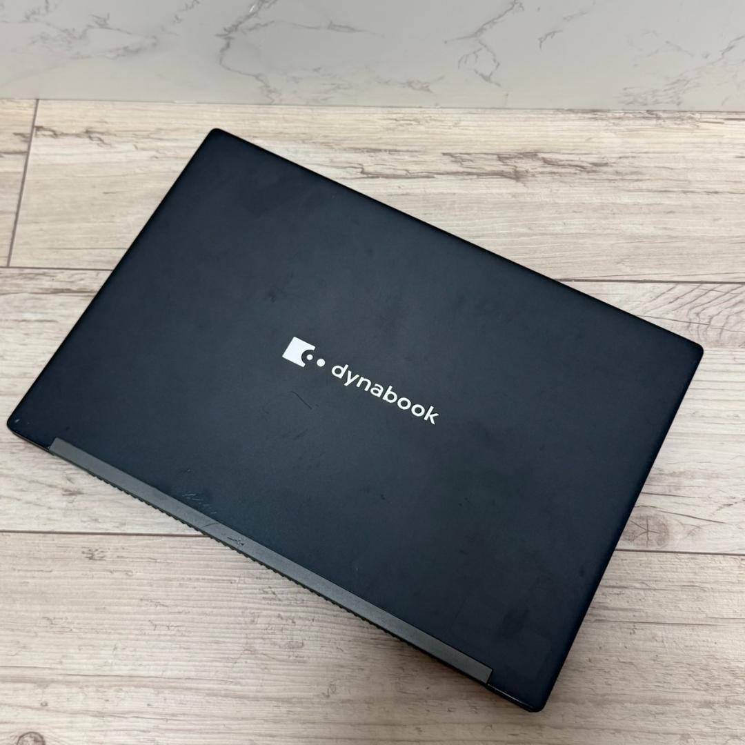 軽量コンパクト B5ノート Dynabook G83/HS 16GB 256GB