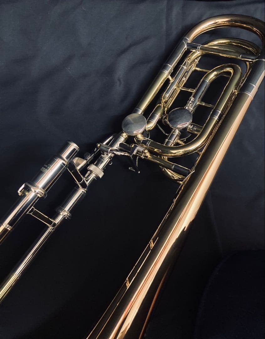 中古ヤマハバストロンボーンYBL-822Gロータリーデタッチャブル ダグラスヨー YBL-822G【s/n:770***】 | 【クロサワ楽器店オンラインショップ】いい