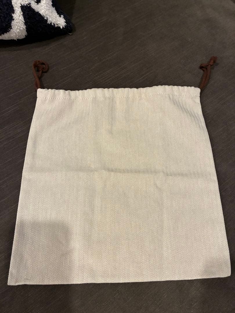 HERMES エルメス 純正 ショップ ヘリンボーン保存袋 巾着 ベージュ