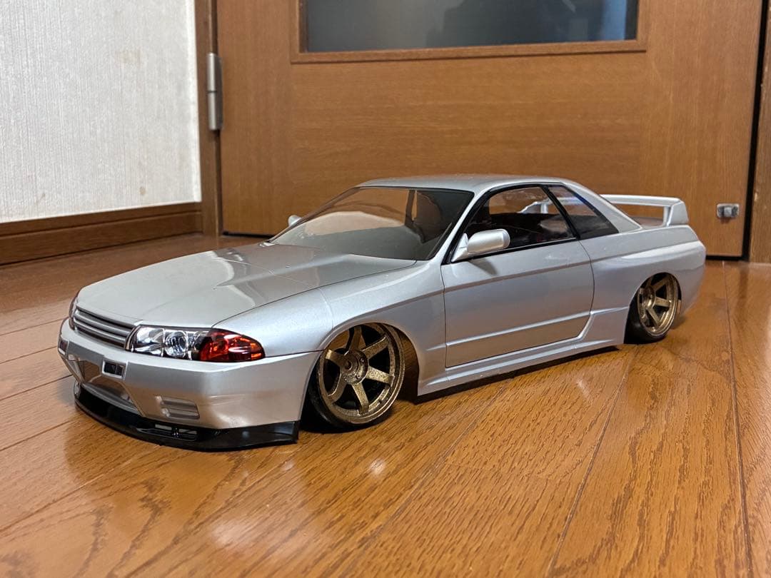 タミヤ　ラジコンボディ　r32
