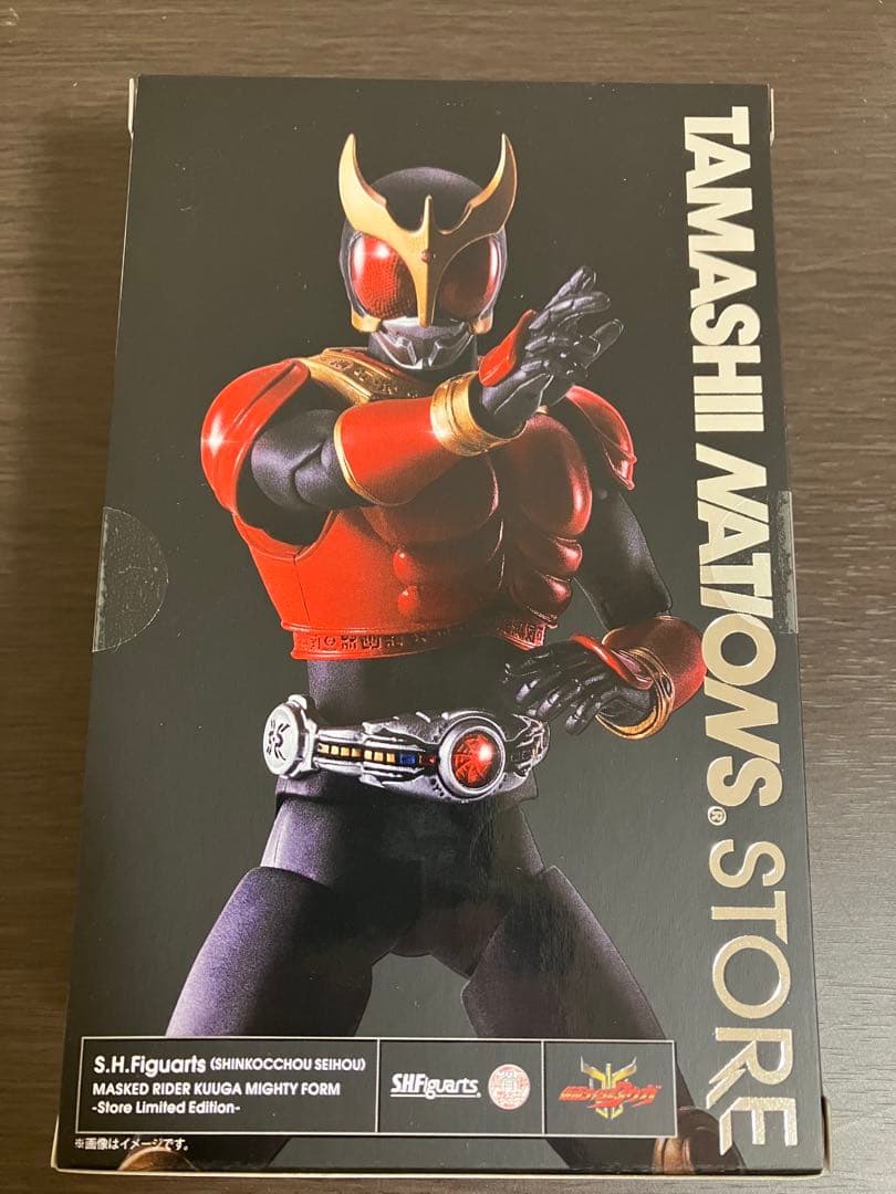 新品 フィギュアーツ真骨彫 仮面ライダークウガ マイティフォーム ストア限定版 S.H.Figuarts（真骨彫製法） 仮面ライダークウガ マイティフォーム