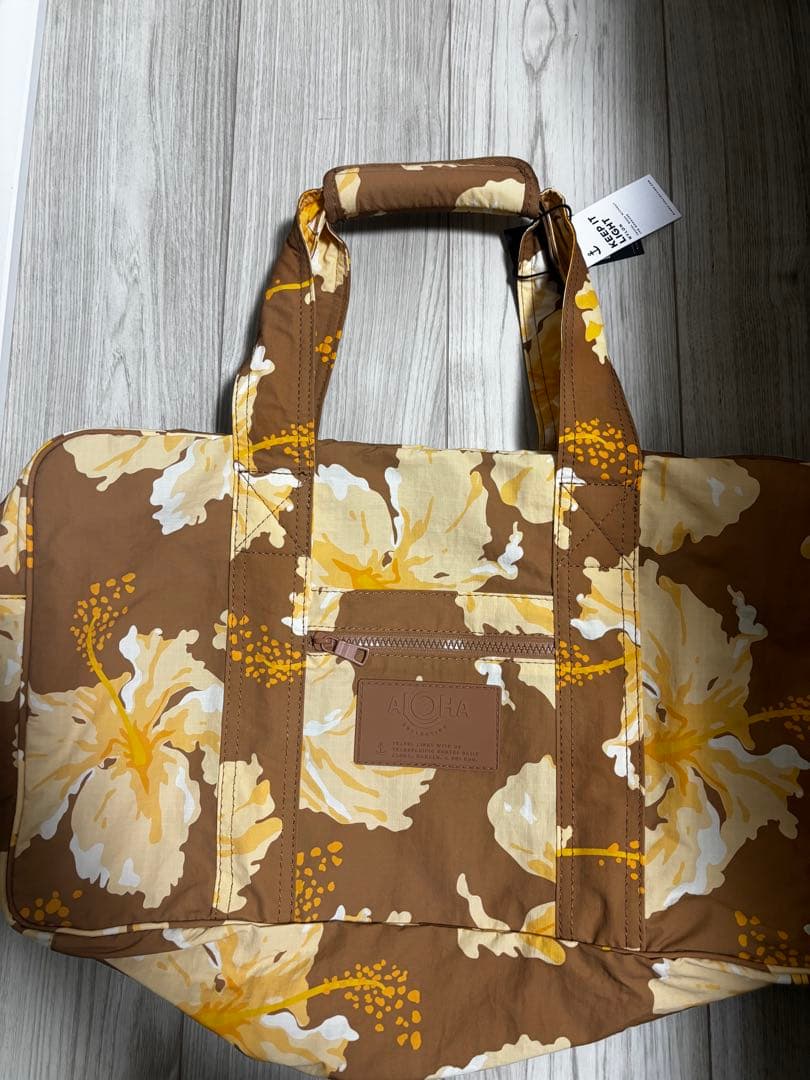 ALOHA COLLECTION 花柄ボストンバッグ