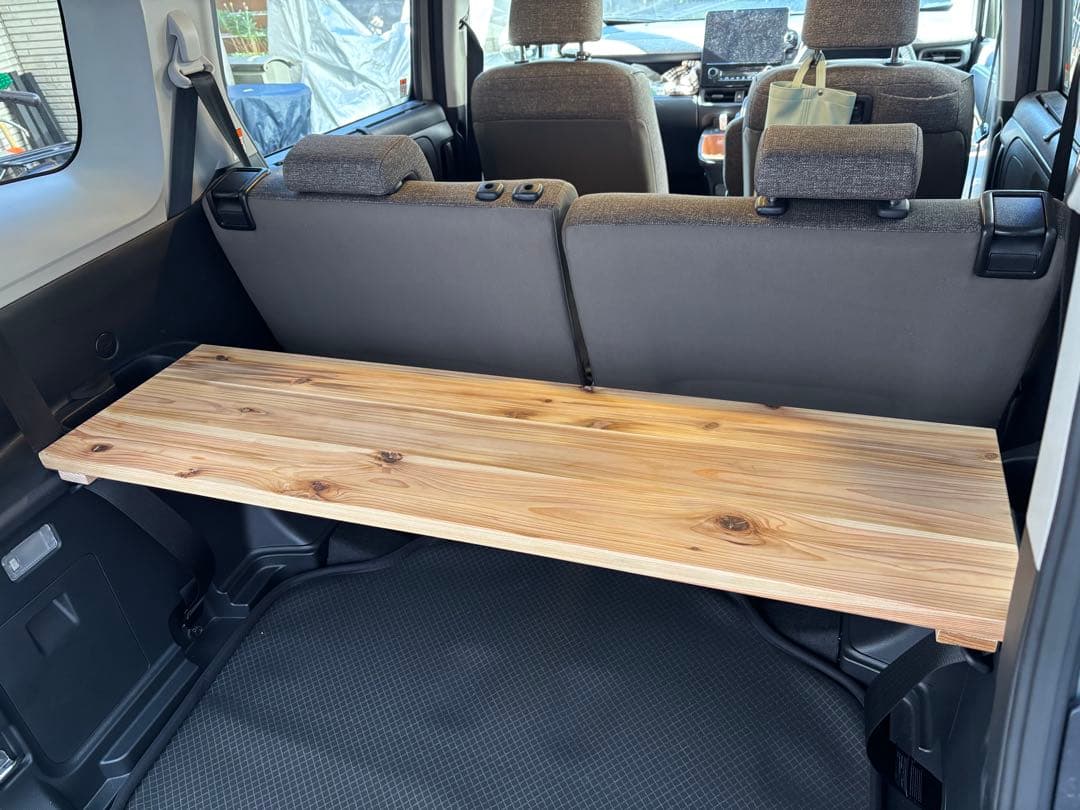 新型シエンタ10系専用 ラゲッジボード 杉無垢材 車中泊テーブル