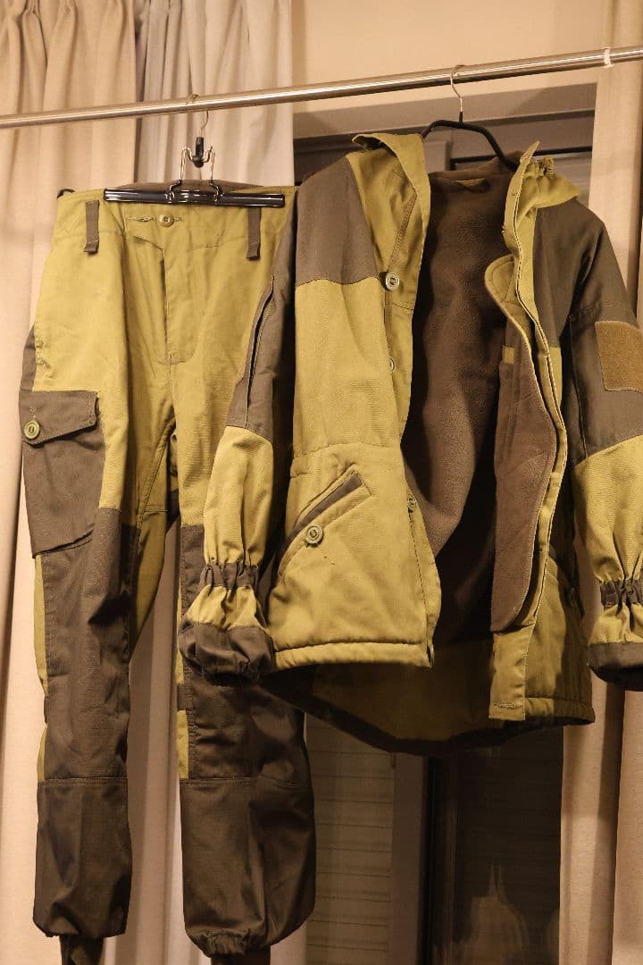 ゴルカ3　上下　冬用