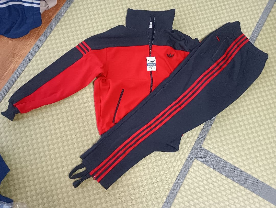 緊急値下げ70s　adidas ジャージ上下セット 赤/黒 サイズ2 楽天市場】アディダス オリジナルス ジャージ 上下組 adidas Originals