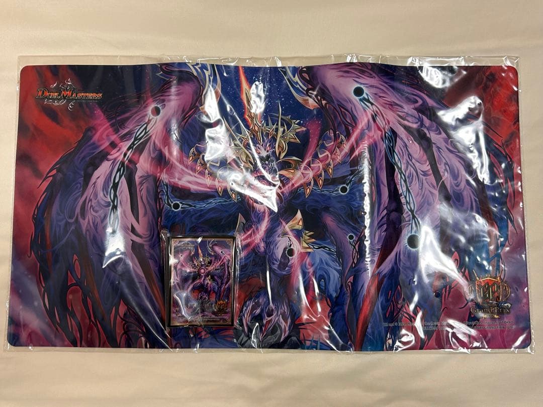 デスザーク　プレイマット　スリーブセット　DMGP10th 未開封 GP10thデスザークスリーブ、プレイマットセットの通販 てあす
