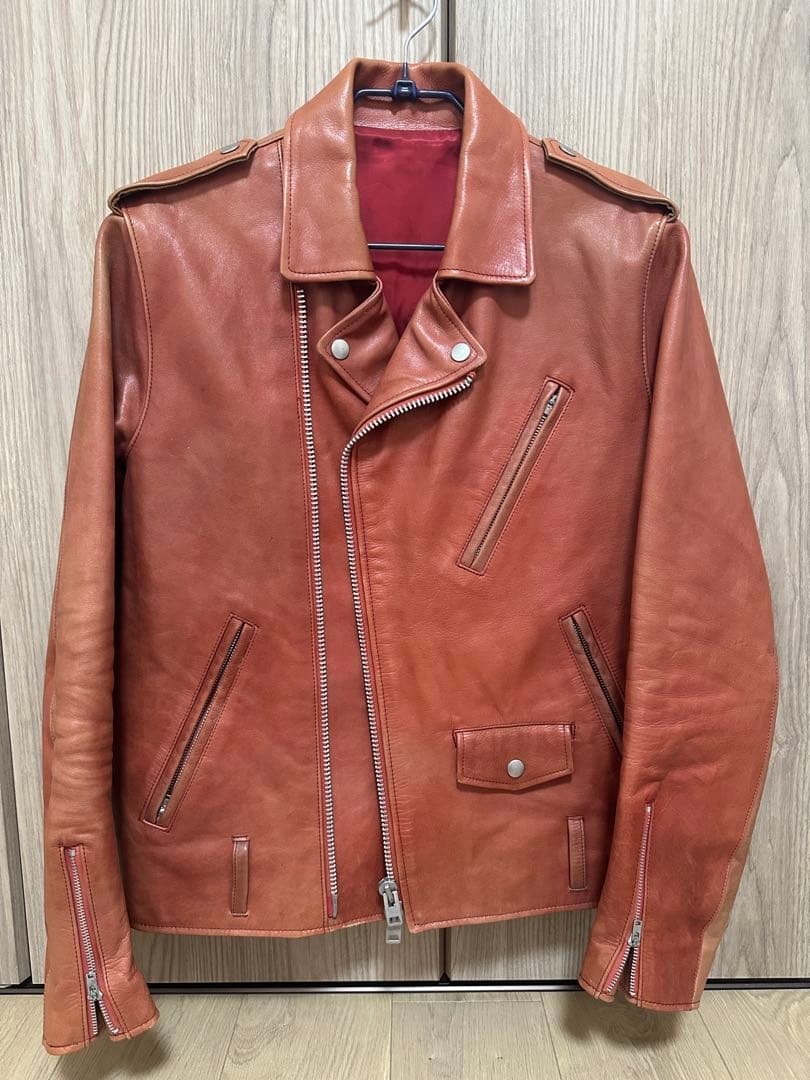 ライダースジャケット　レザー