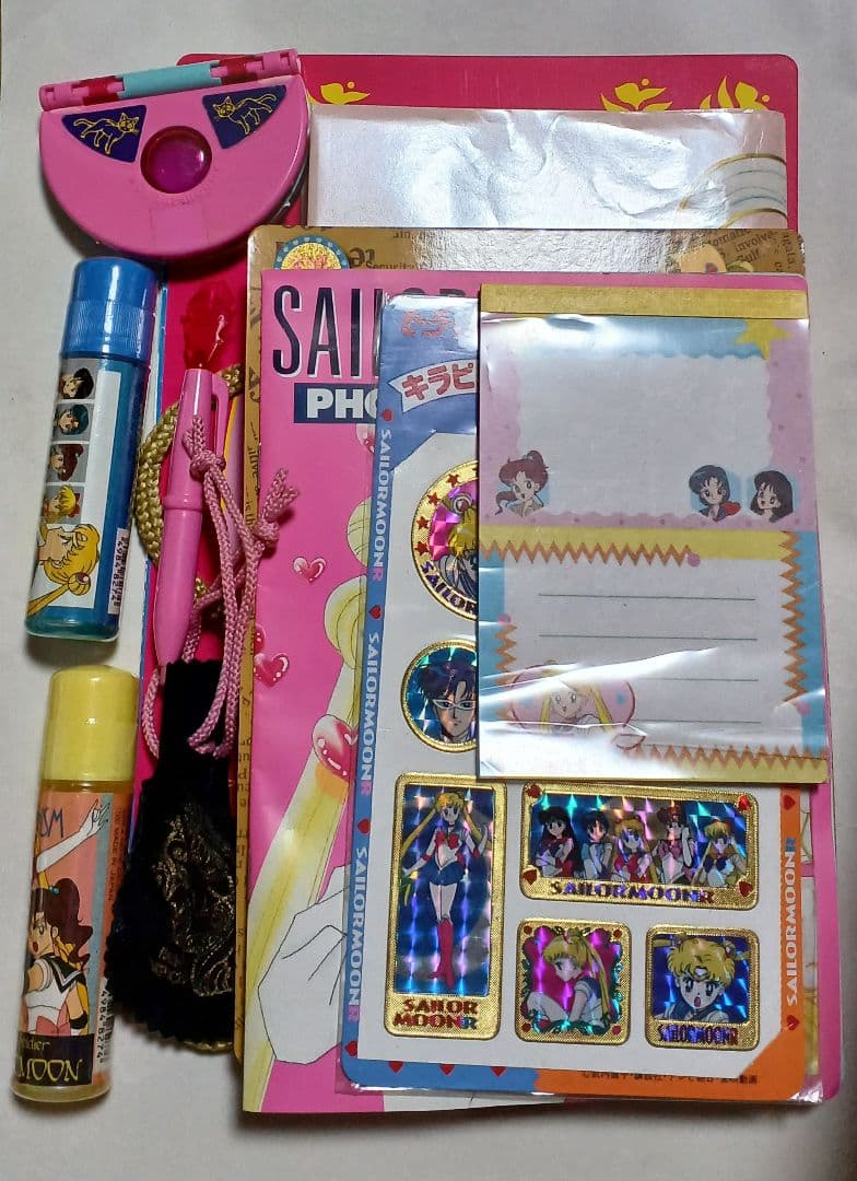 セーラームーン　グッズ　カード　おもちゃ詰め合わせ　漫画　アニメ レトロホビー買取強化中】セーラームーン メモリーズカード 93枚セット