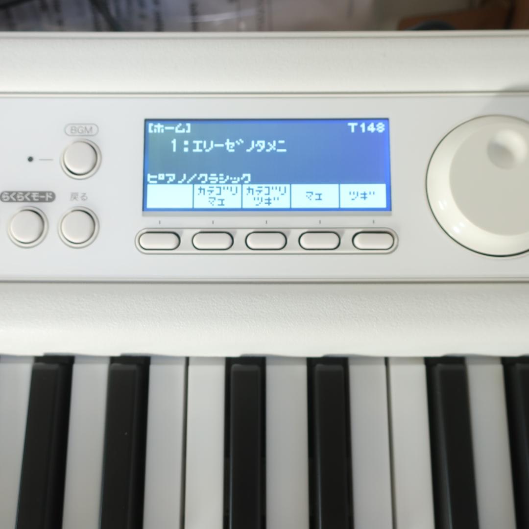 CASIO LK-526 光ナビゲーション キーボード 2022年製 61鍵盤 - メルカリ