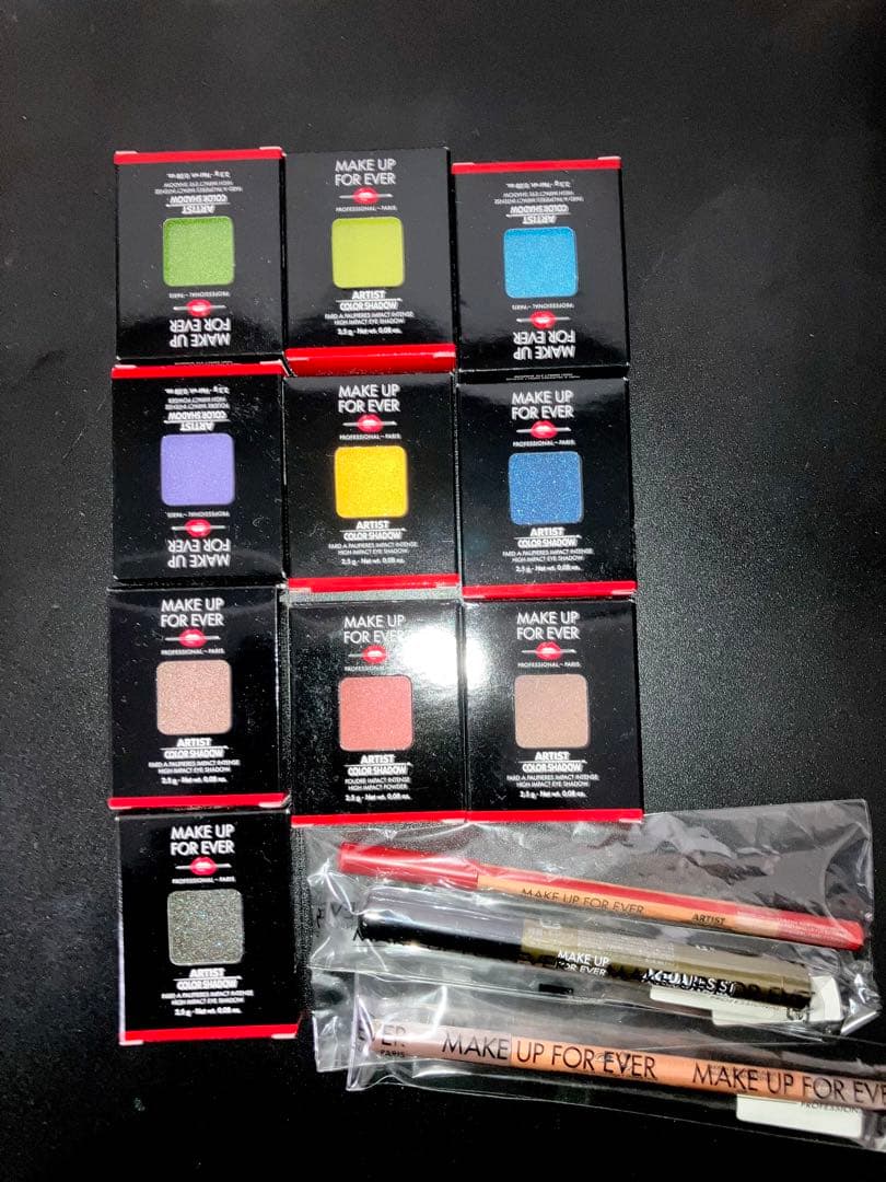 MAKE UP FOR EVER アイシャドウ 10色セットほか MAKE UP FOR EVER(メイクアップフォーエバー)のアイシャドウパレット