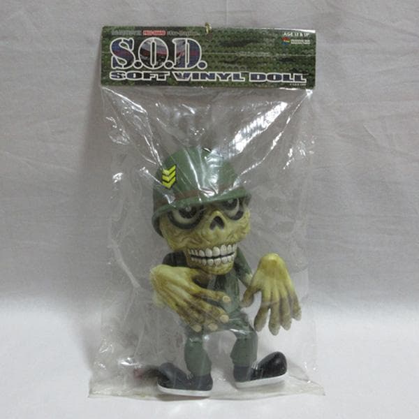 S.O.D SODマッドトイズMADTOYSメディコムトイソフビスラッシュメタル