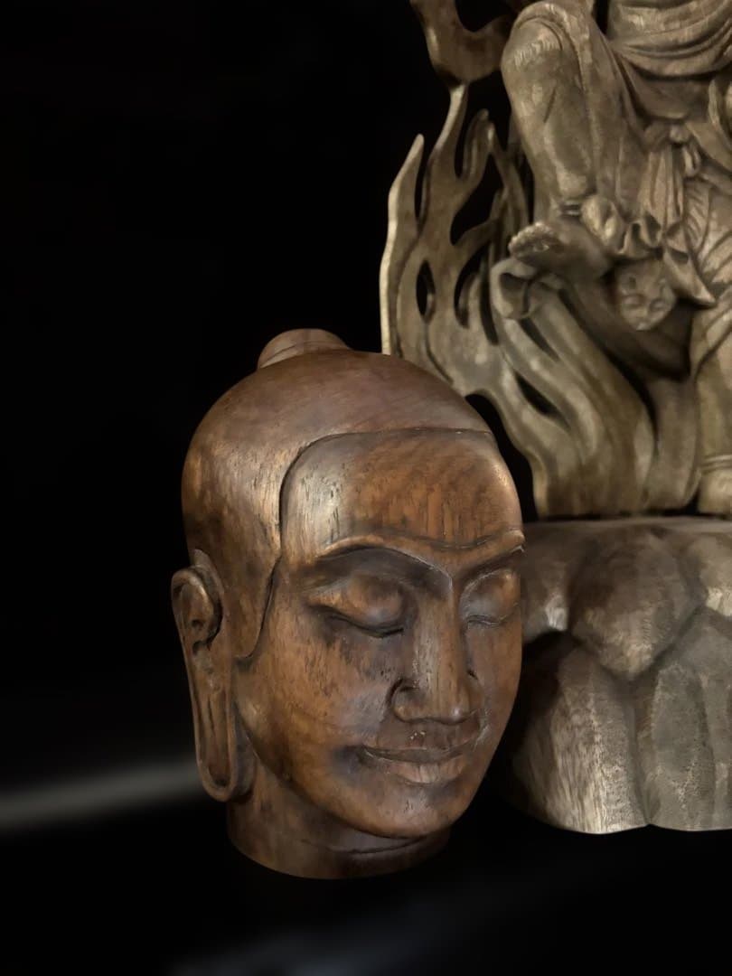 ジャヤヴァルマン7世 希少 ジャヤーヴァルマン7世 - Wikipedia