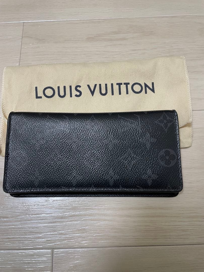 LOUIS VUITTON ポルトフォイユ・ブラザ モノグラム エクリプス長財布
