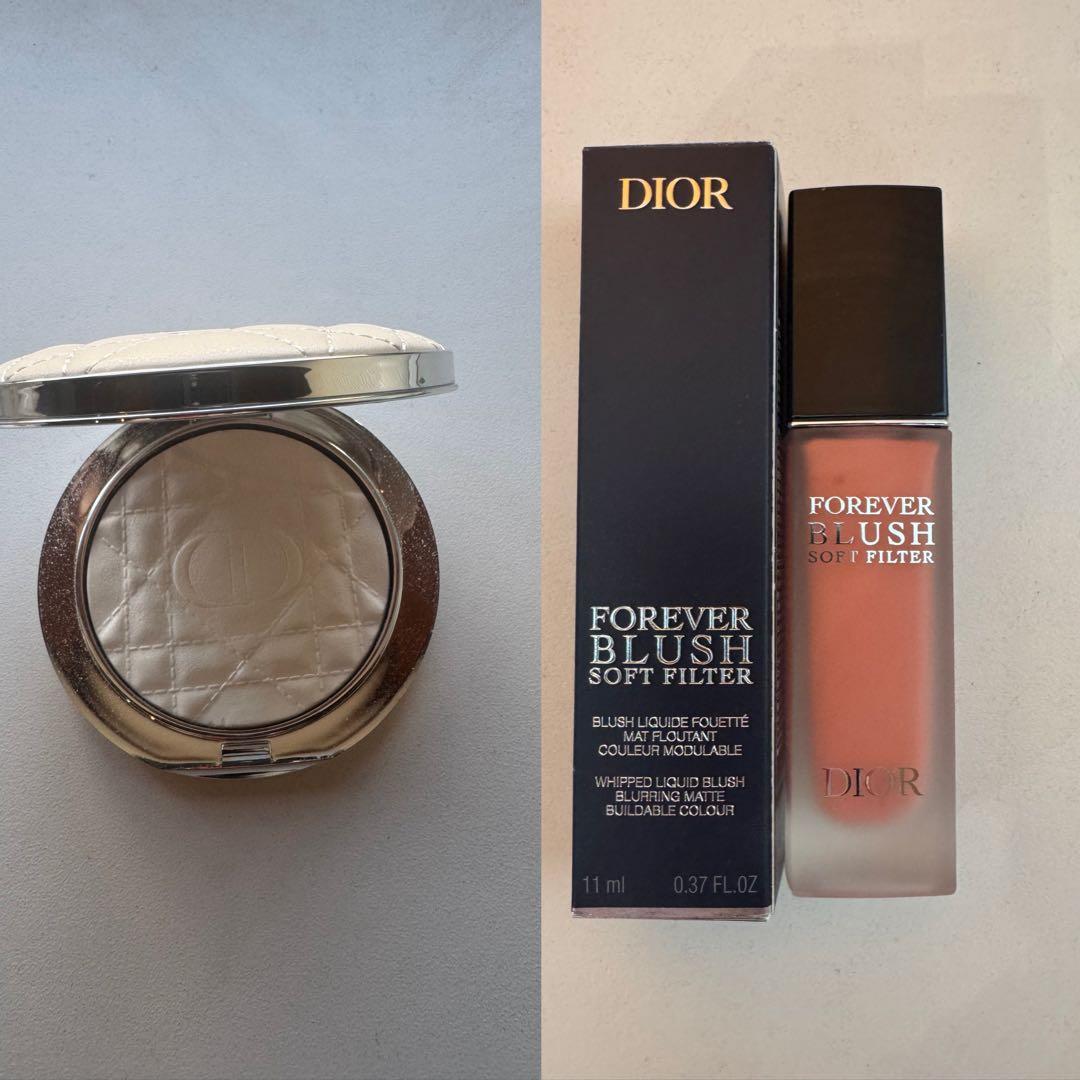DIOR FOREVER フェイスパウダー　チーク