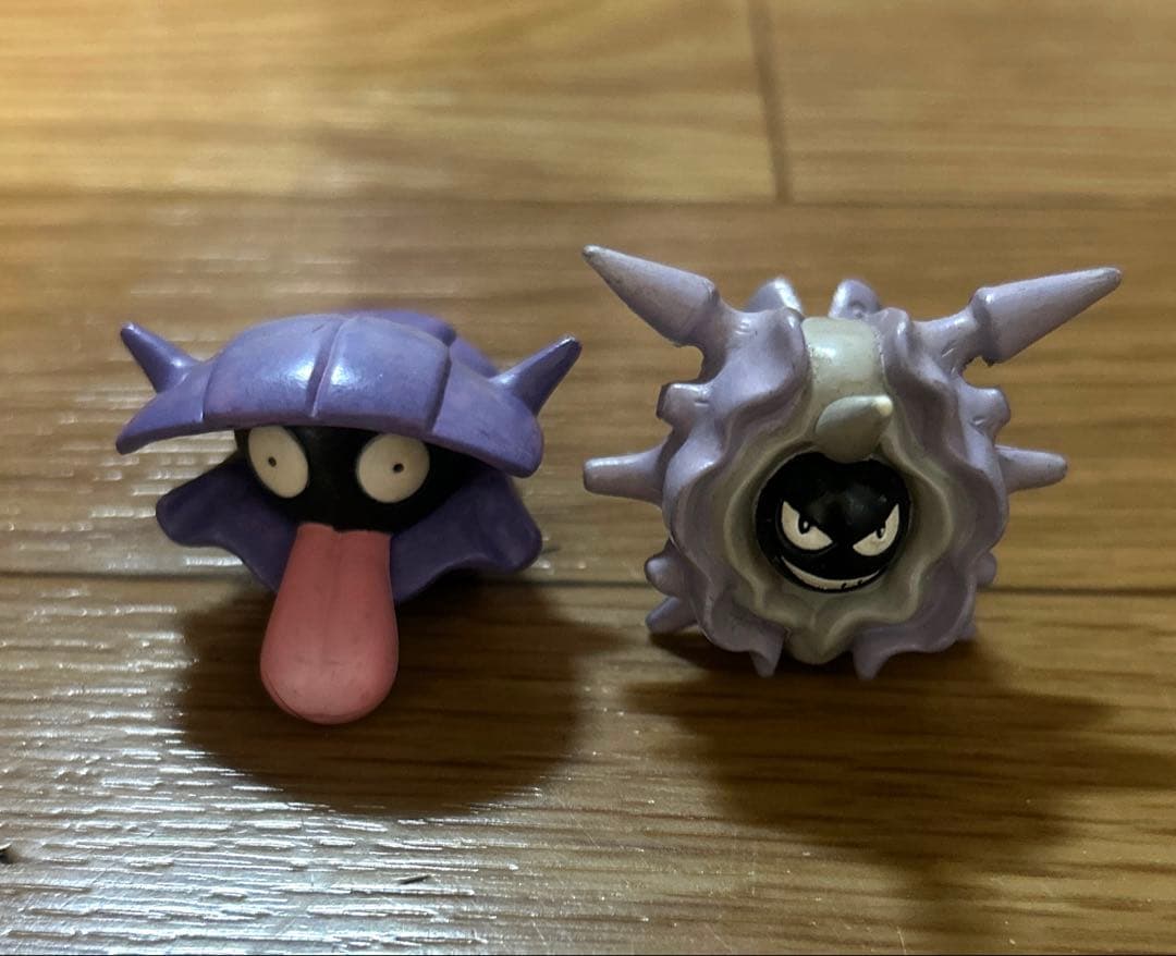 ポケモンモンコレ　初期　シェルダー　パルシェン 今回ご紹介するのは、1997年に発売された初代モンコレの「シェルダー