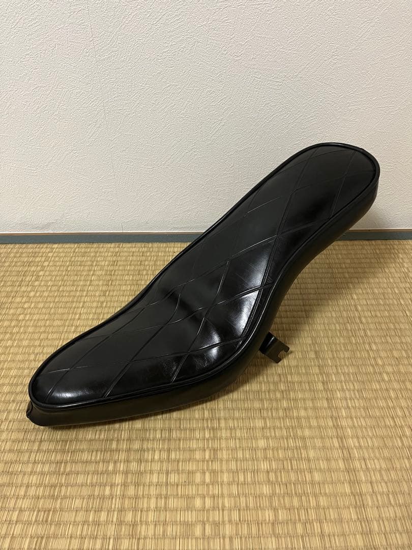 ジュリアーリ ビンテージ シート ブラック NOS ビンテージ ジュリアーリ コブラシート リジッドフレーム 黒ボタン