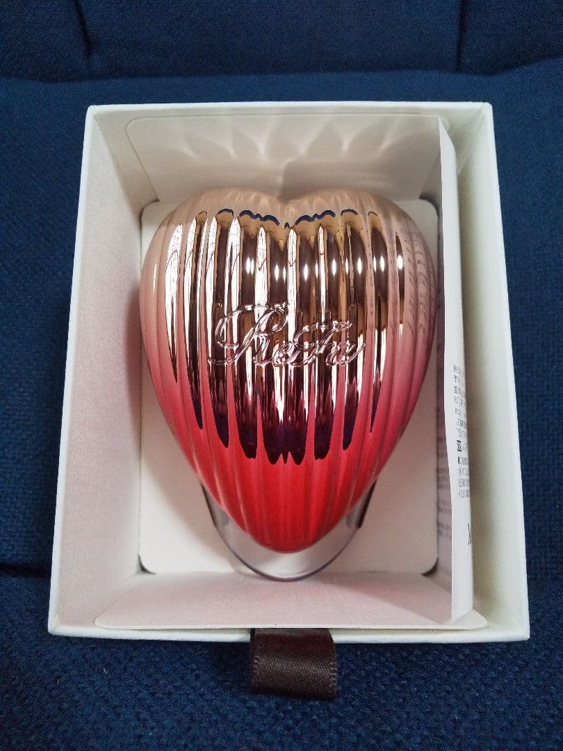 リファ　ハートブラシ　グラデーションピンク　新品未使用