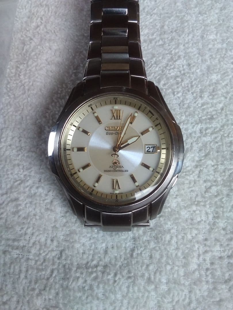 CITIZEN 電波ソーラー アテッサ　二次電池交換済 CITIZEN - 二次電池交換済み 人気モデル トノー型 シチズン アテッサ