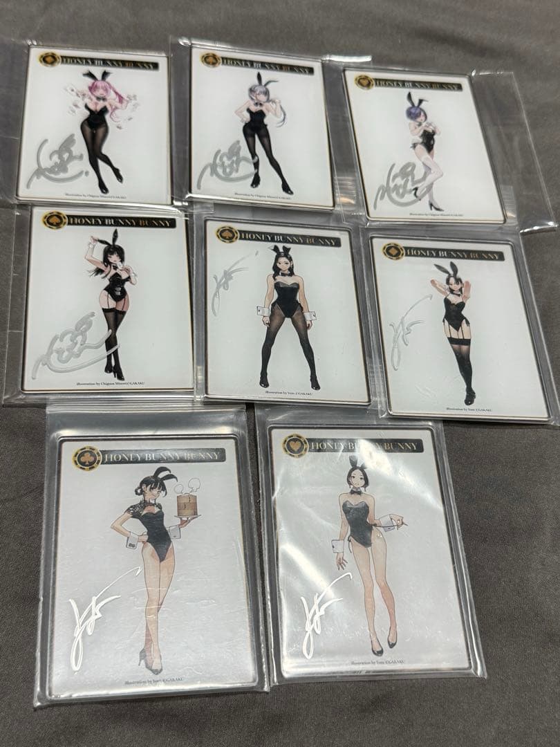 GAKAKU「立ちバニー」 よむ & 千種みのり直筆サイン入りアクリルカード8枚 GAKAKU「立ちバニー」 よむ & 千種みのり直筆サイン入りアクリルカード