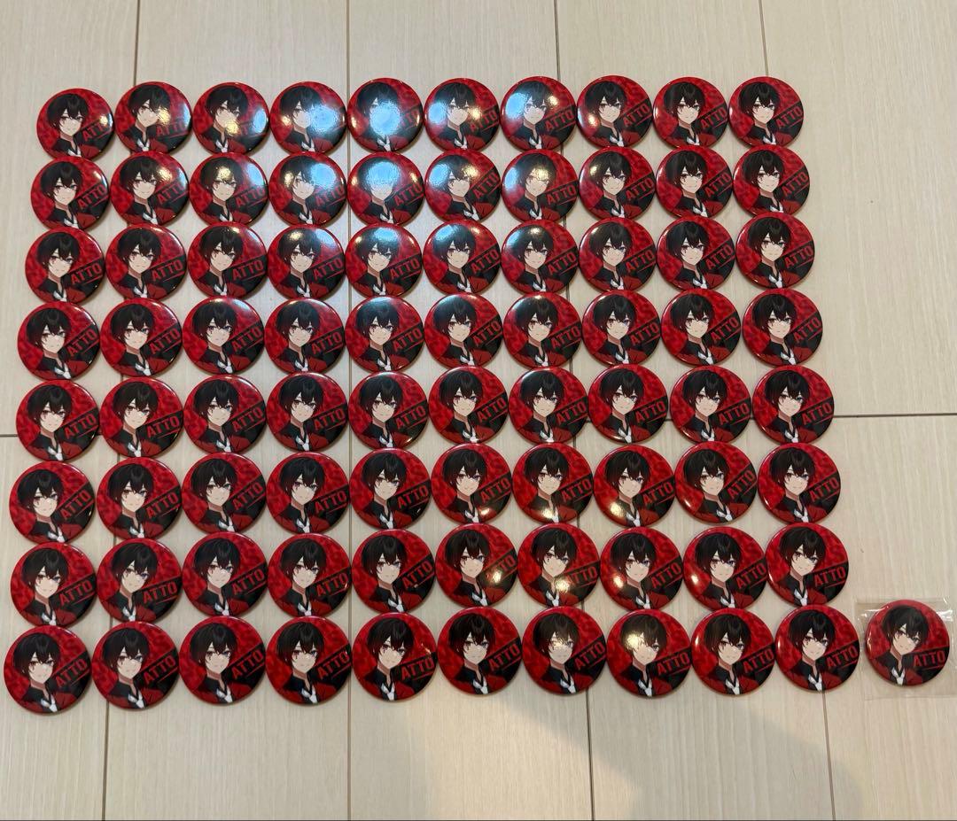 そ*ら様 あっとくん AMPTAK 2nd 等身 缶バッジ あっとくん 缶バッジ AMPTAK×COLORS 2周年 - メルカリ