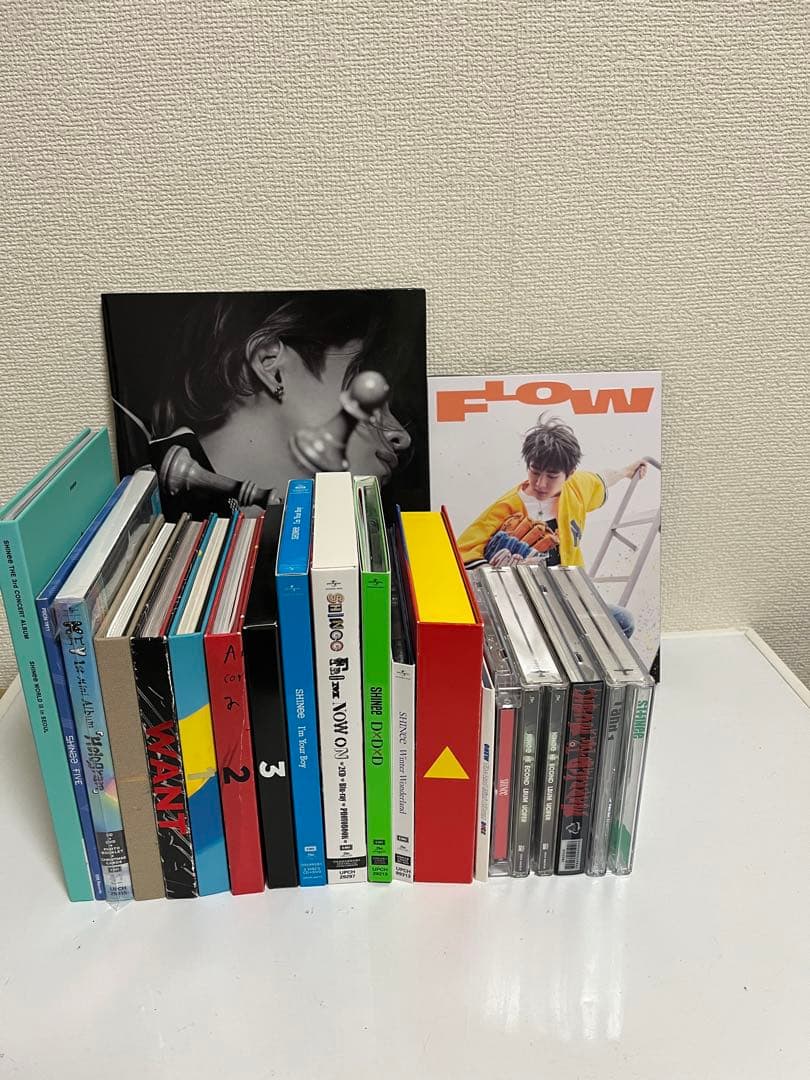 SHINee CD まとめ売り㉟ SHINee CD The First Album SHINee Replay World Korea Press 4 Set