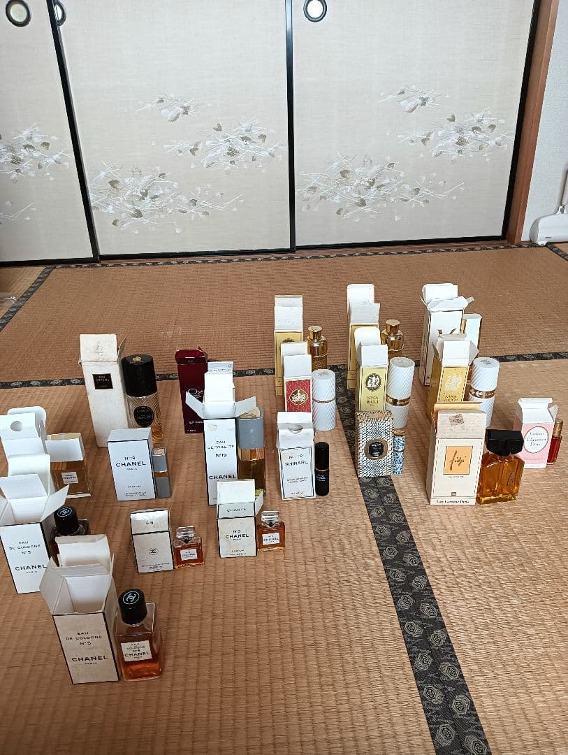 CHANEL NINA RICCI Dior 古い香水 19本セット Dior CHANEL プラダ エルメス GUCCI イヴサンローラン クロエ ミニ香水