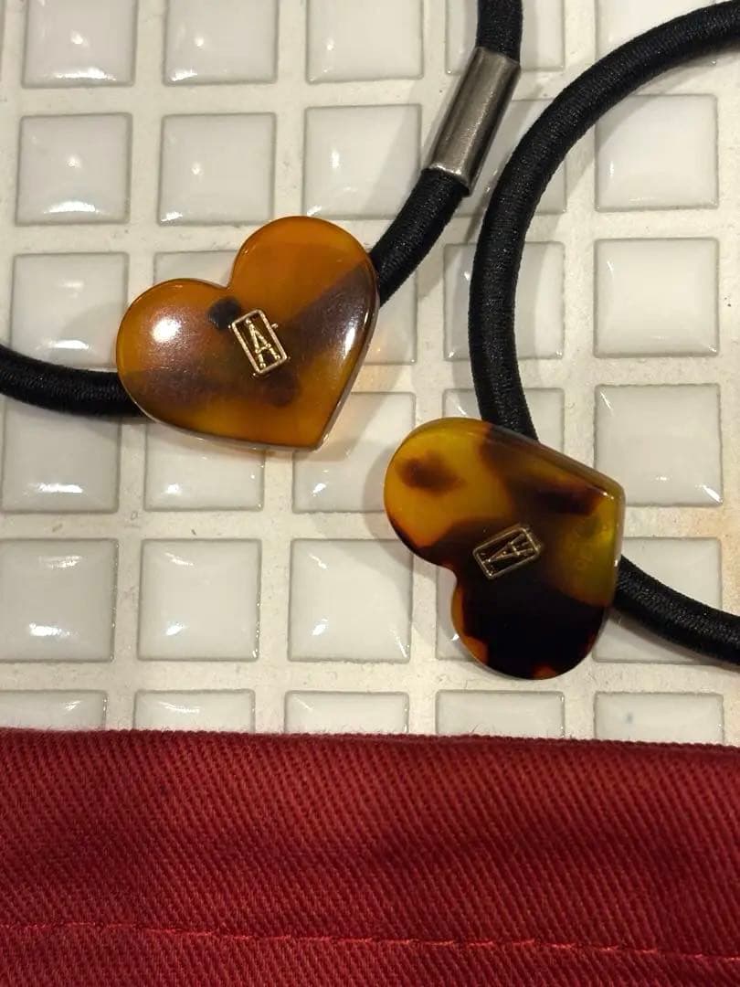 アレクサンドルドゥパリ ポニー ハート 【最終お値下価格】カラー2種