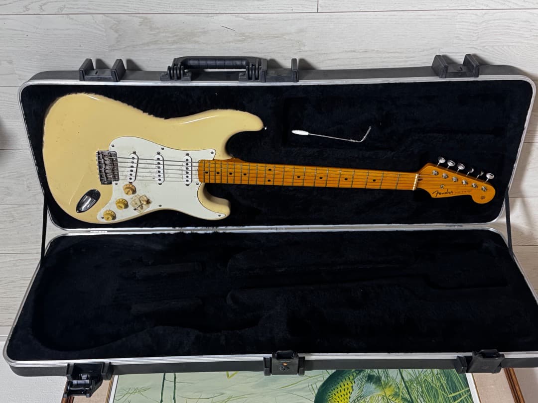 Fender Stratocaster Crafted エレキギター