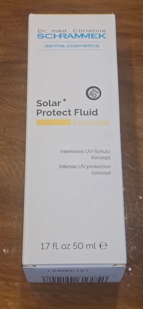 ☆新品未開封品☆シュラメック☆ソーラー＋プロテクトフルイド SPF50