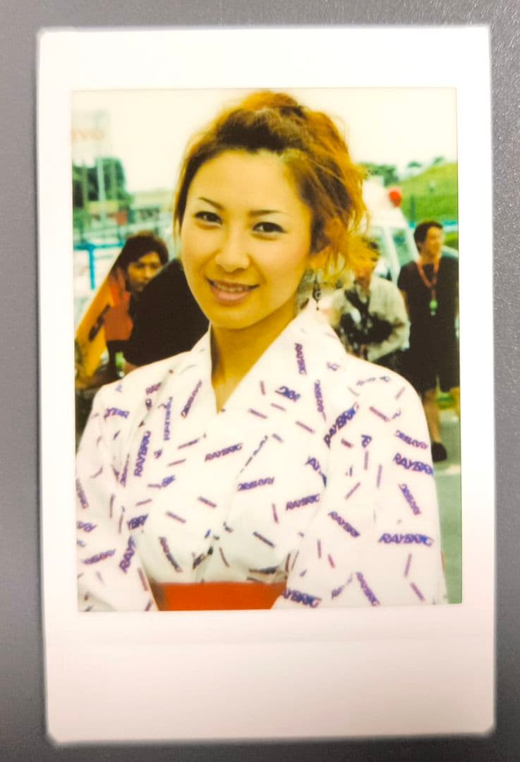 吉川ひとみ　チェキ　浴衣