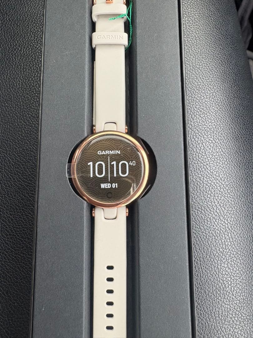 ガーミン Lily Sport Light Sand/Rose Gold 小 Amazon | ガーミン Lily Sport Light Sand/Rose Gold 小 | ガーミン