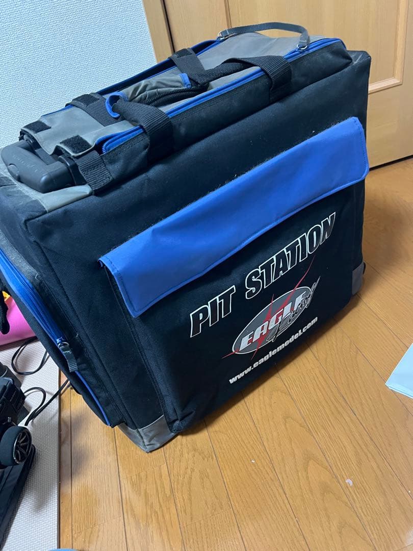 イーグルレーシング　ピットバック　キャリー付き