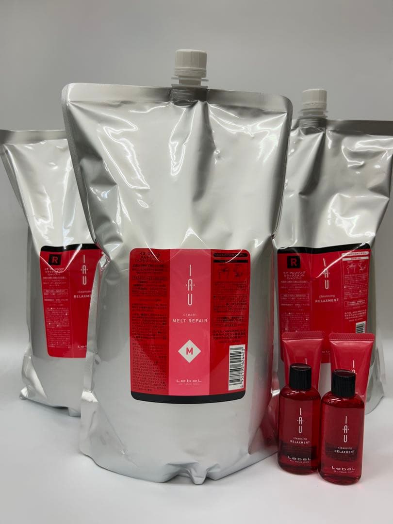 ルベル　イオシャンプー、トリートメント2500ml詰替セット