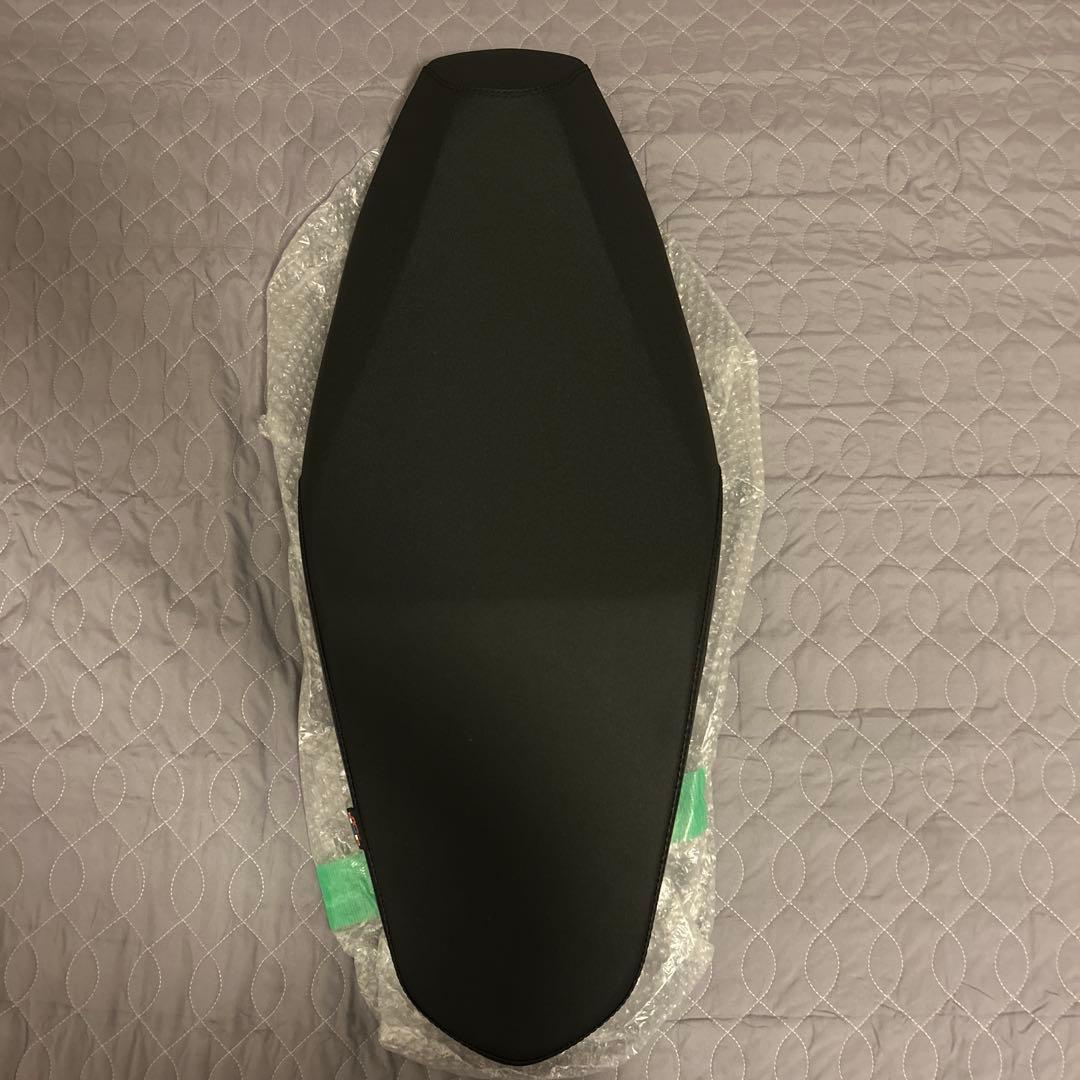 【美品】PCX ローダウンシート　3センチローダウン　美品