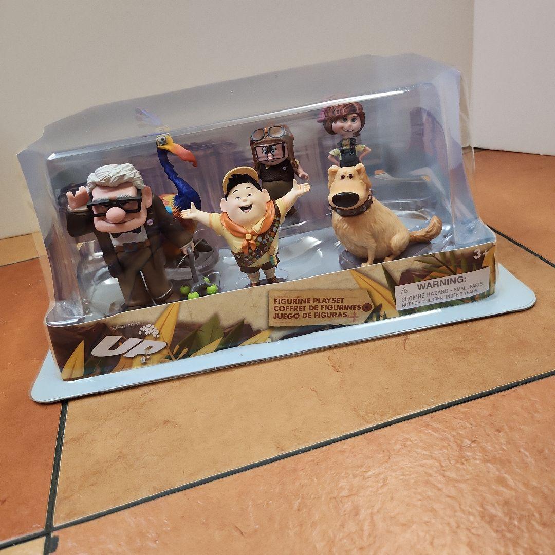 さ*く様 【新品未開封】ディズニーストア カールじいさんの空飛ぶ家 フィギュア 楽天市場】US ディズニーストア 公式 カールじいさんの空飛ぶ家 9P