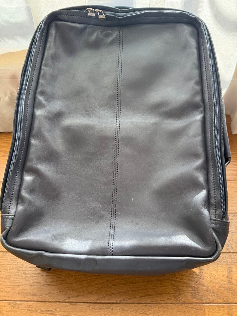 売り切り最終値下げ　マザーハウス　ザダンバックパック（濃紺）