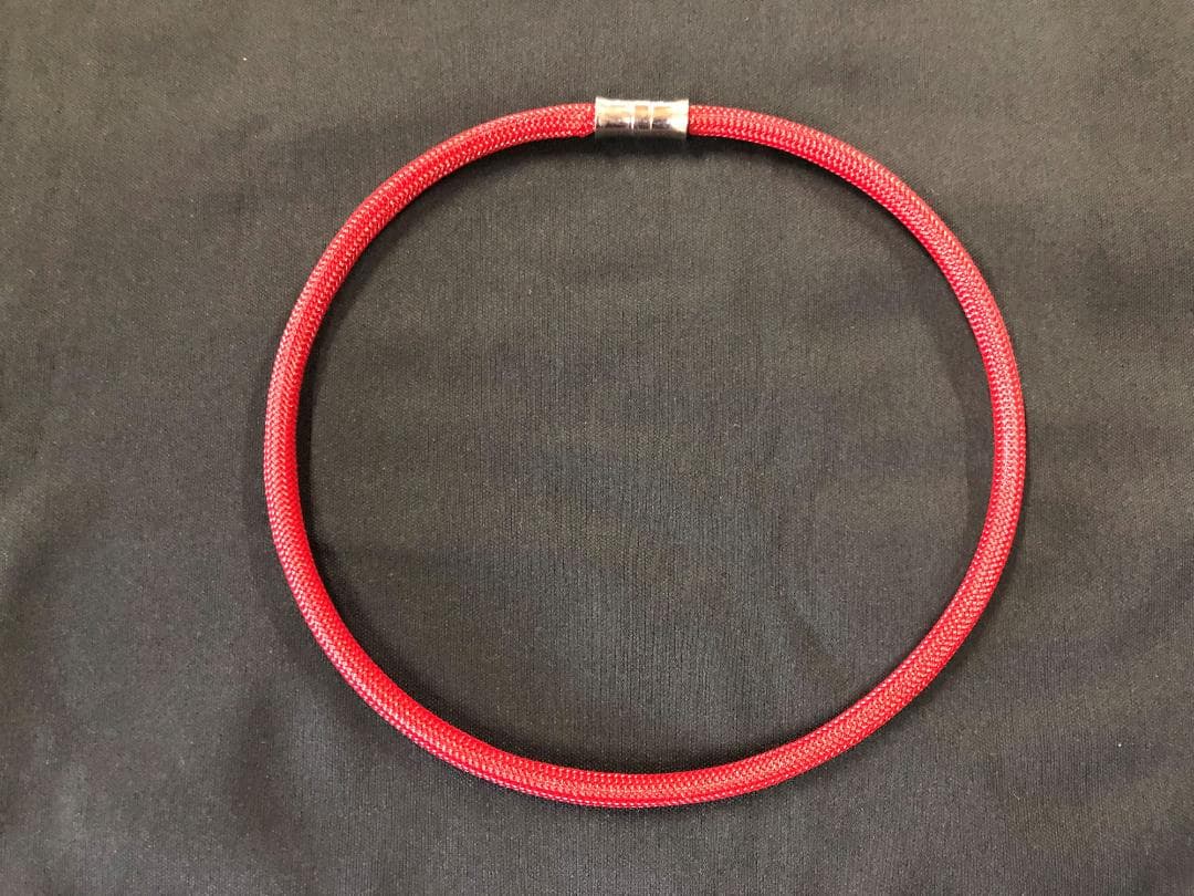 天然鉱石パワーバンド　元気の力　『つける温泉』で健康体へ