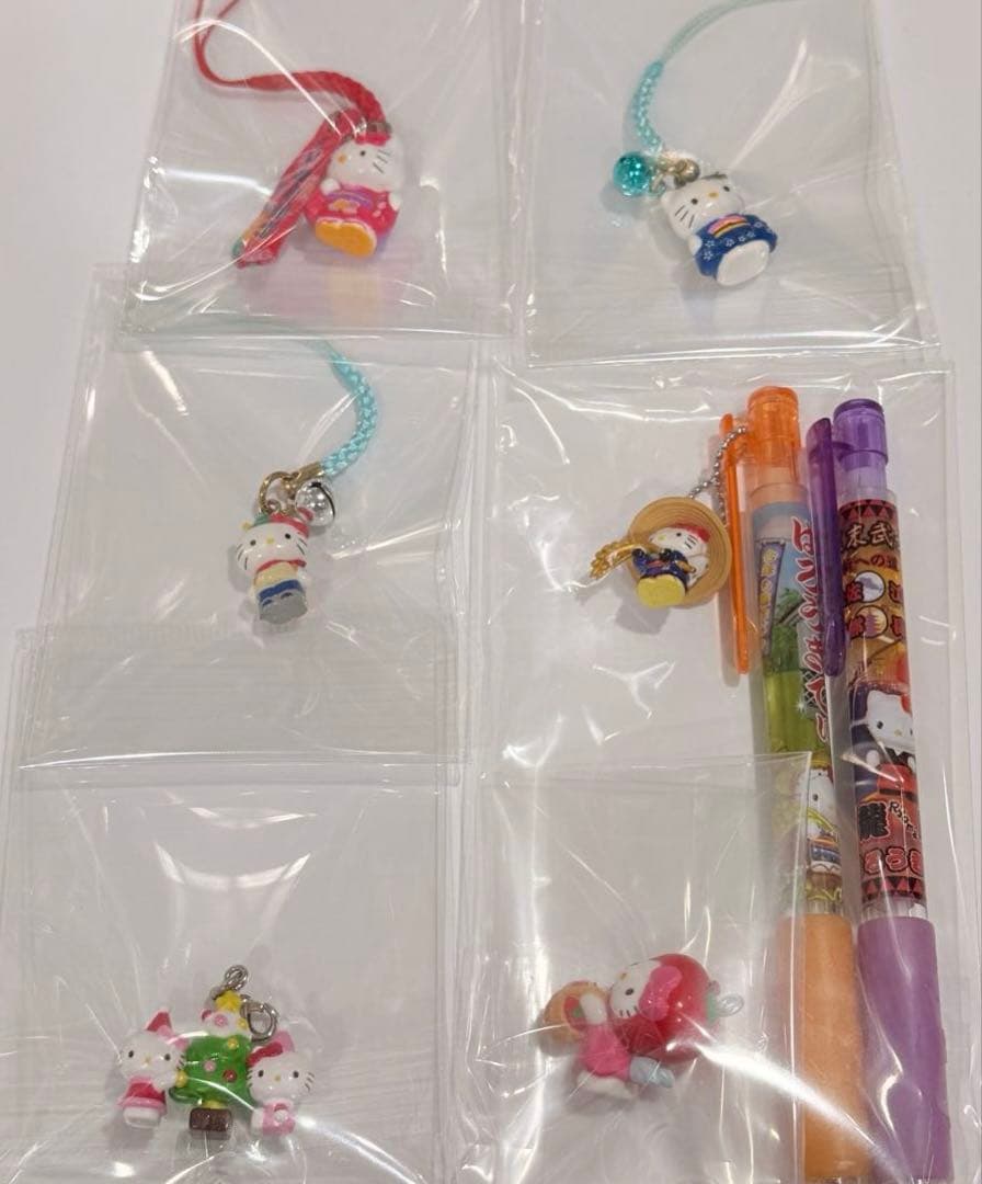 レトロ　まとめて サンリオ ハローキティ ストラップセット