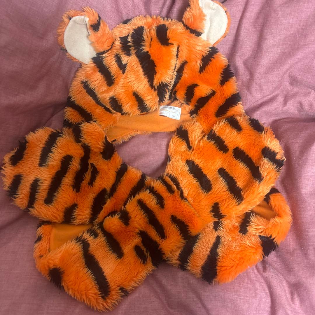 ティガー マフラーキャップ ディズニー - メルカリ