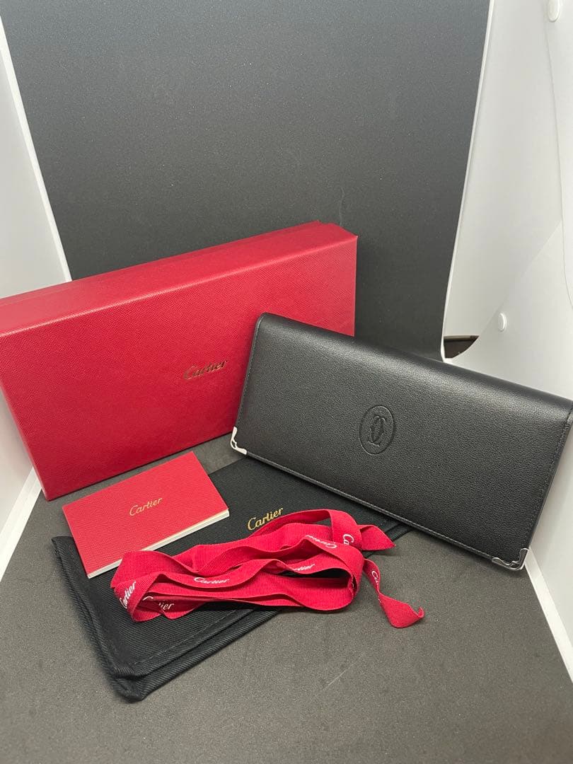 Cartier ブラック 長財布　ほとんど未使用