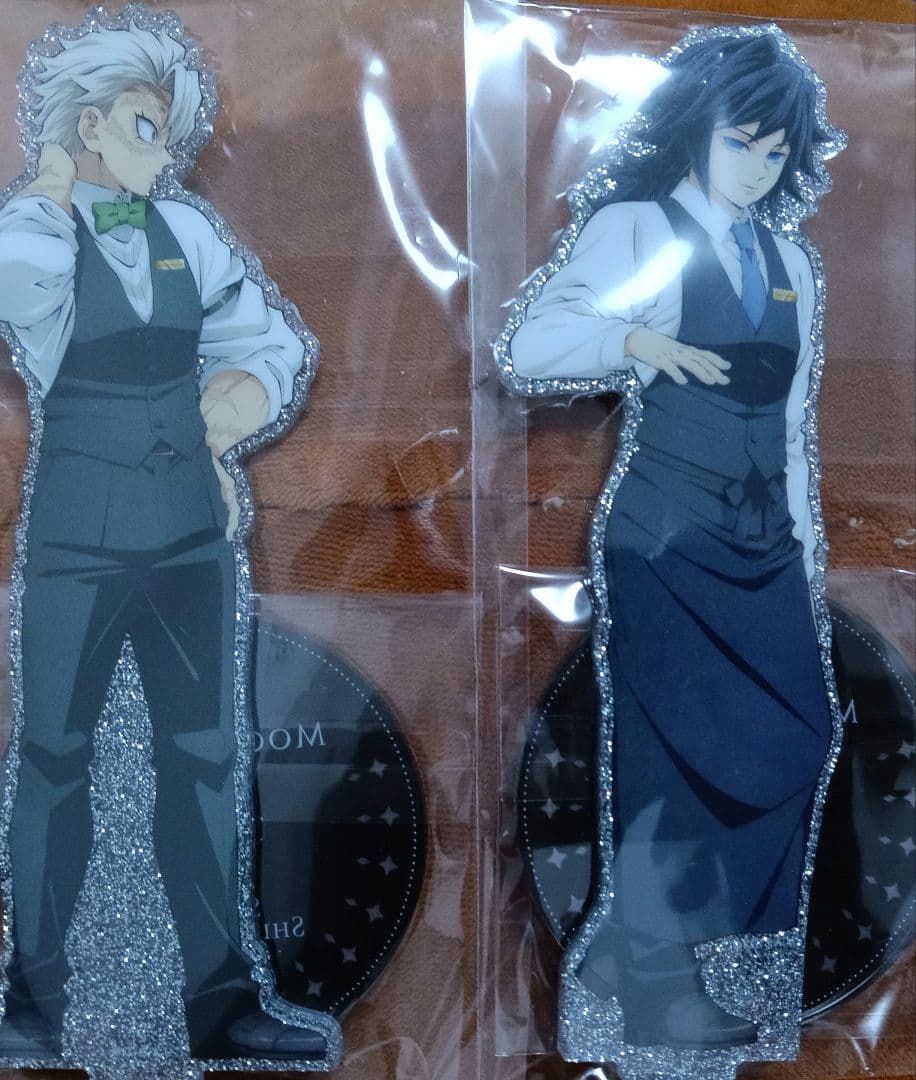 鬼滅　ダイニング　両面アクリルスタンド　義勇　実弥　モクテル