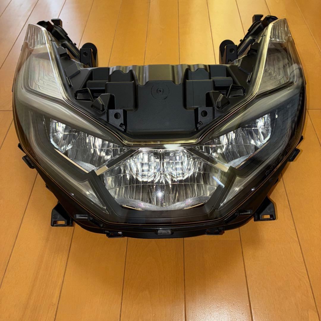 純正ヘッドライト