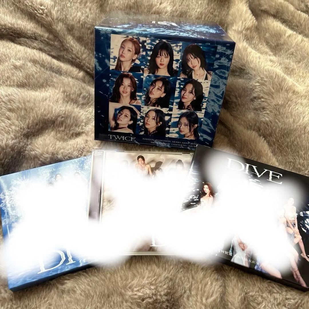 TWICE DIVE 777限定版のみ ALBUM] TWICE Japan DIVE Limited Edition 初回限定盤B + HMV GIFT