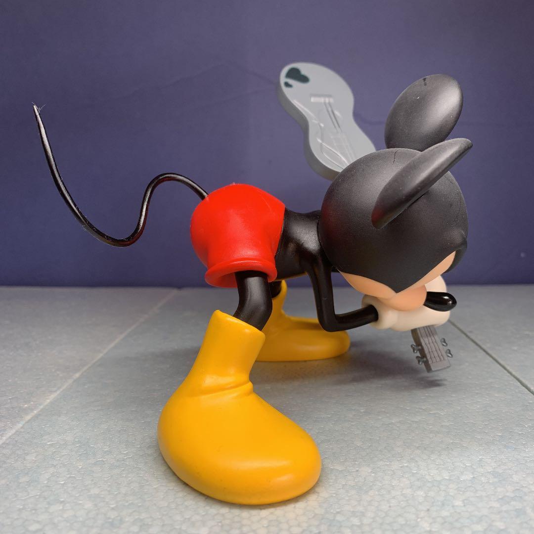 VCD ミッキーマウス ROEN GUITAR Ver. メディコムトイ - メルカリ