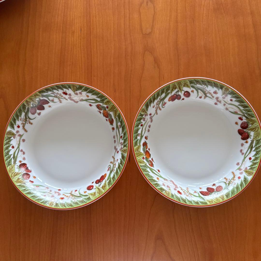 美品/ エルメス　ピタゴラスの庭　プレート　２枚セット