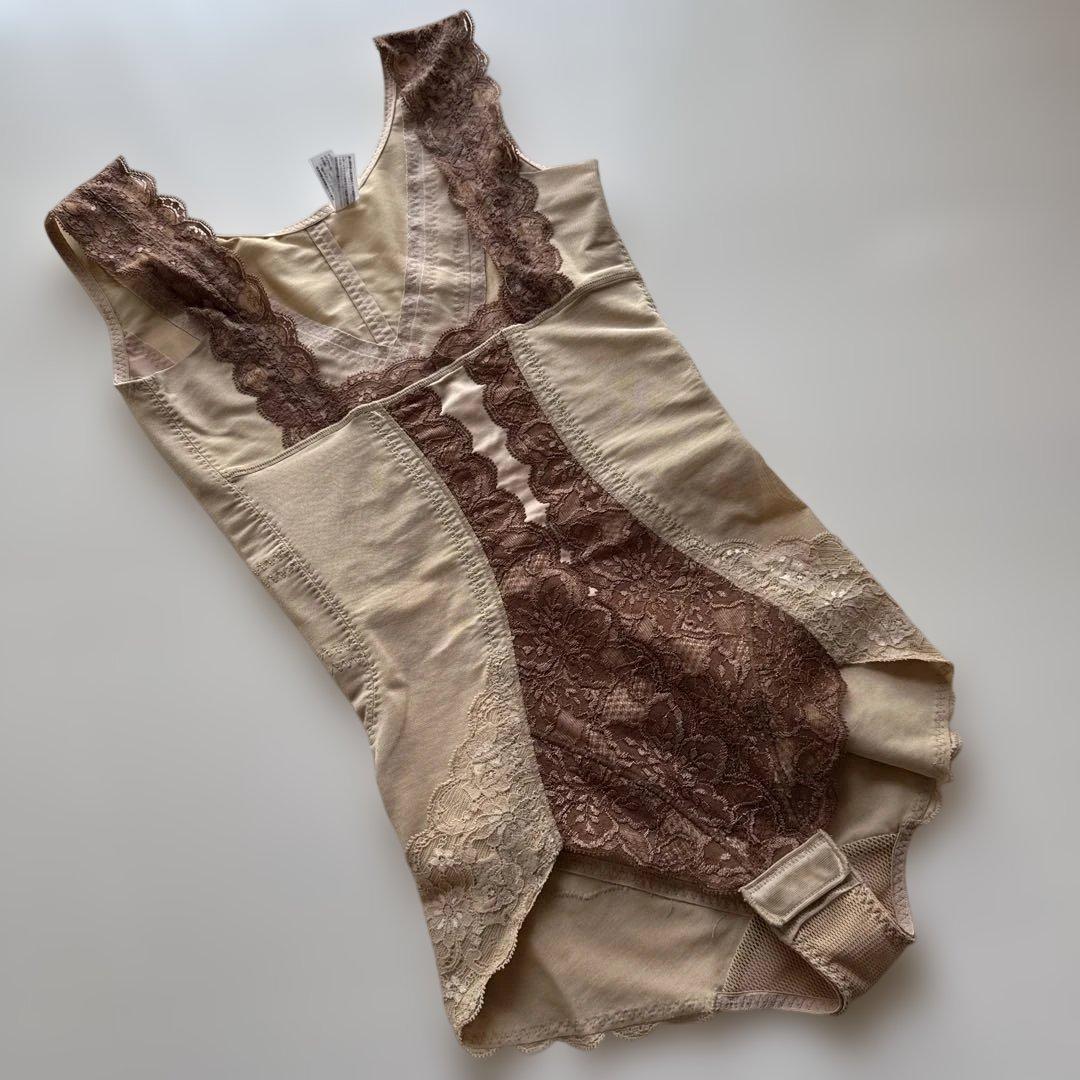 LALA グラント イーワンズ　ララドール ボディスーツ 75M